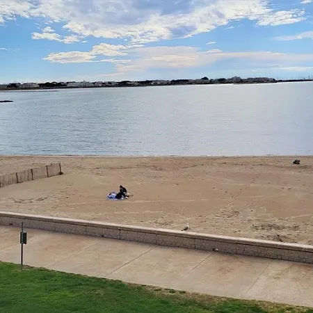Apartment Le Royal 180-degree View Of The Sea !