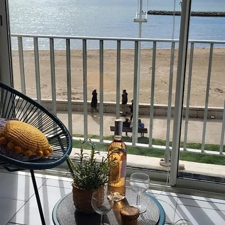 Le Royal 180-degree View Of The Sea !