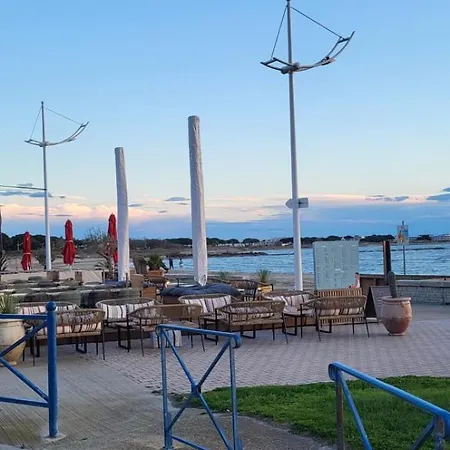 Apartmán Le Royal 180-degree View Of The Sea ! *