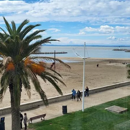 Le Royal 180-degree View Of The Sea ! Apartmán Le Grau-du-Roi